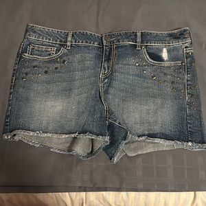 Maurice’s jeans shorts
